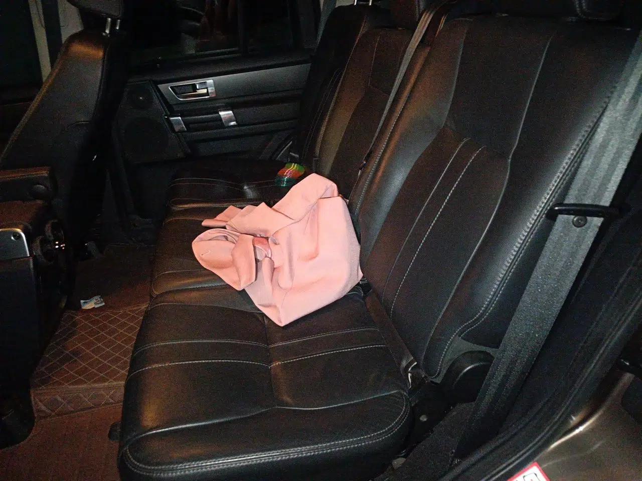 Land Rover Discovery 2013 3.0 SDV6 HSE Diesel Edition — миниатюра 17