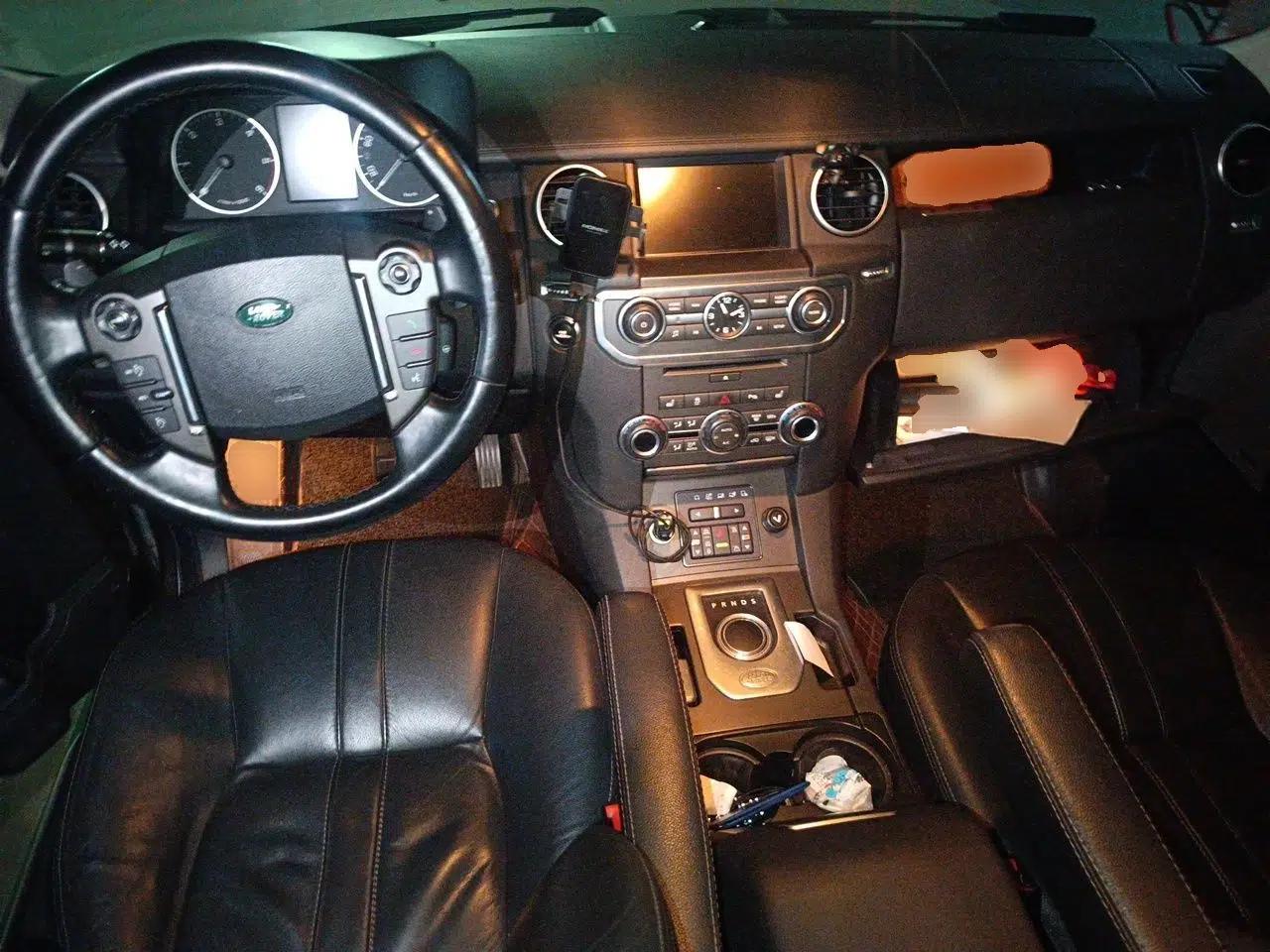 Land Rover Discovery 2013 3.0 SDV6 HSE Diesel Edition — миниатюра 9