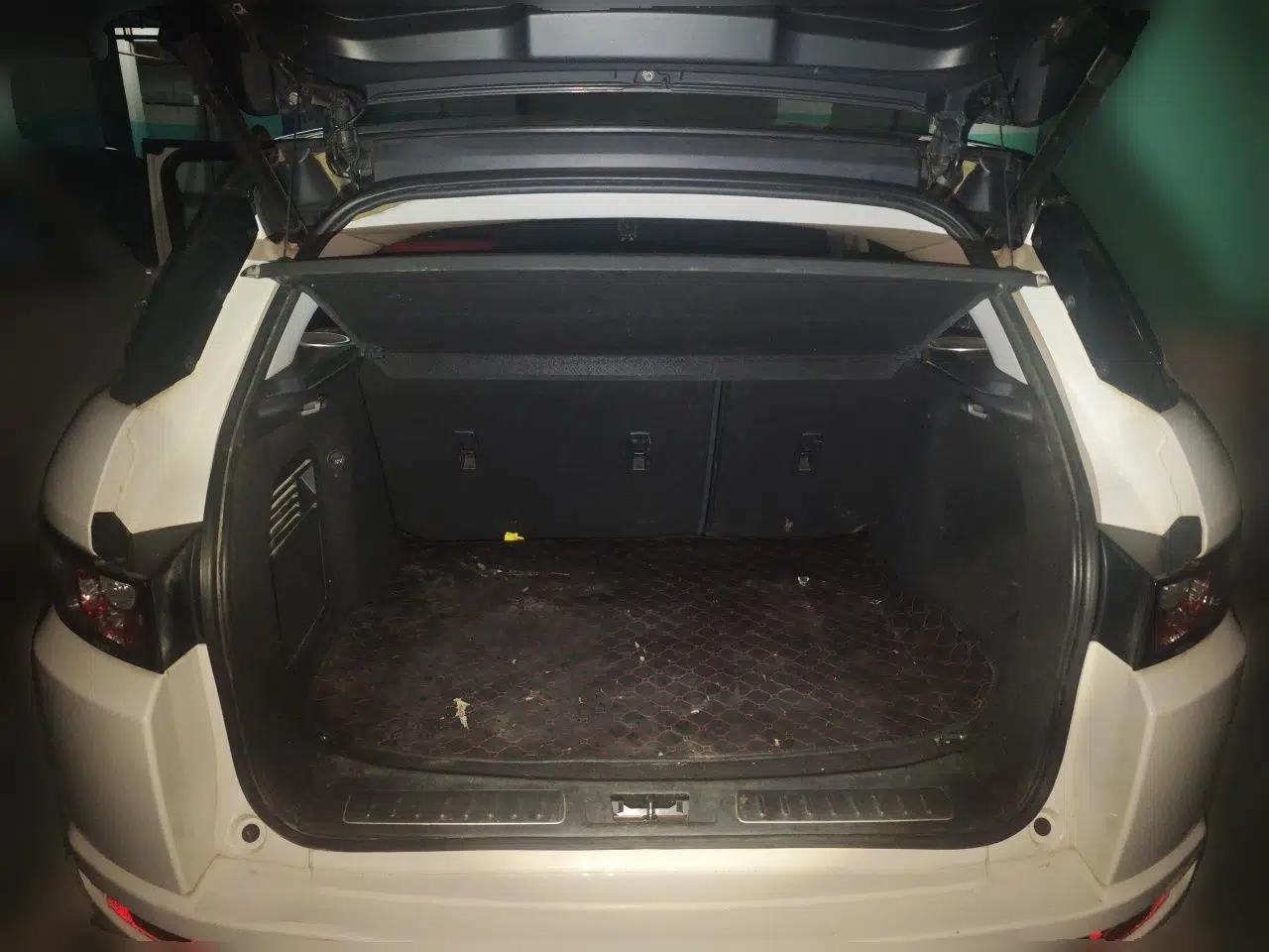 Land Rover Range Evoque 2014 2.0T 5-Door Ignite Edition — миниатюра 19