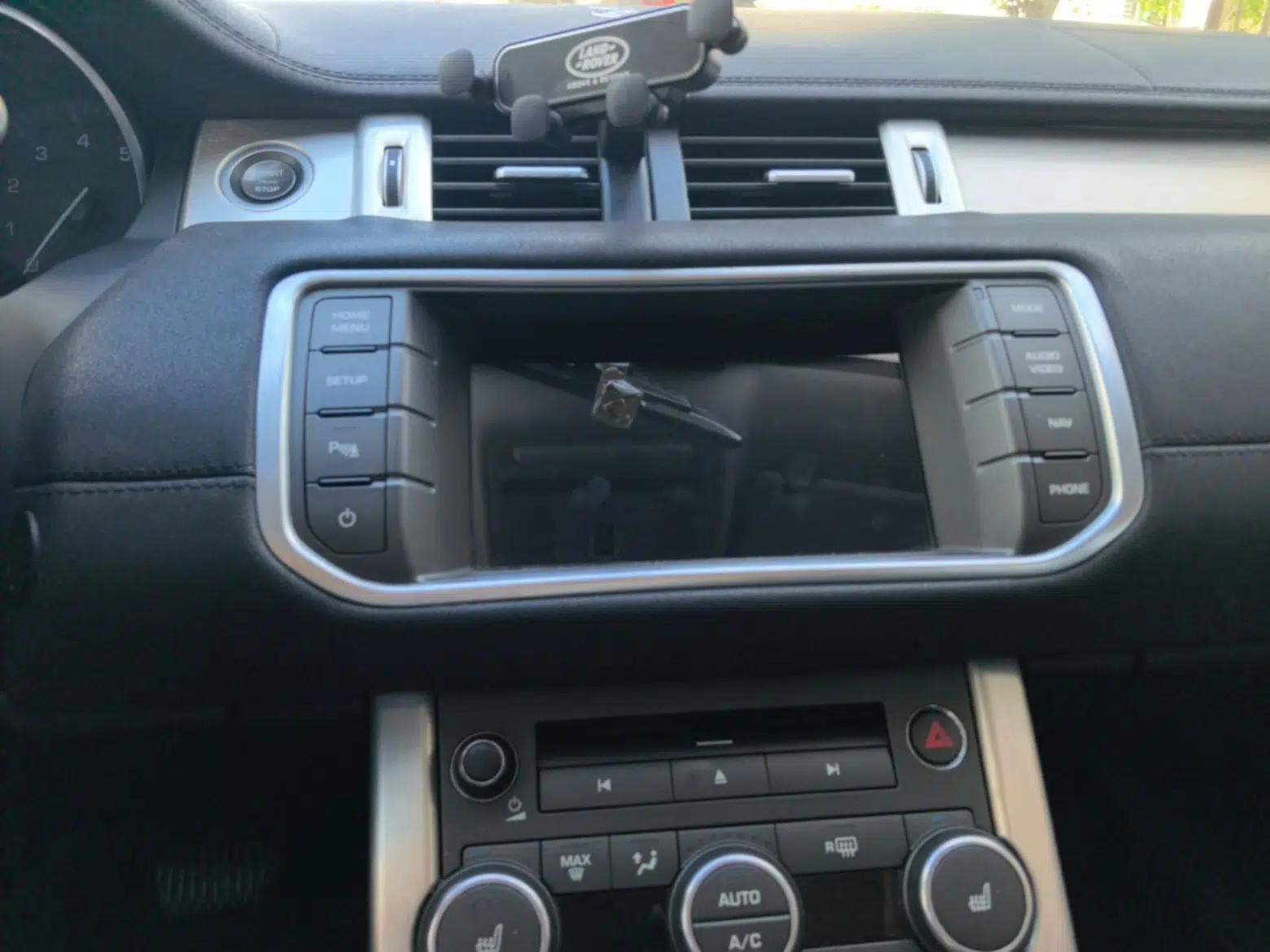 Land Rover Range Evoque 2015 2.0T Five-Door Zhiyao Edition — миниатюра 15
