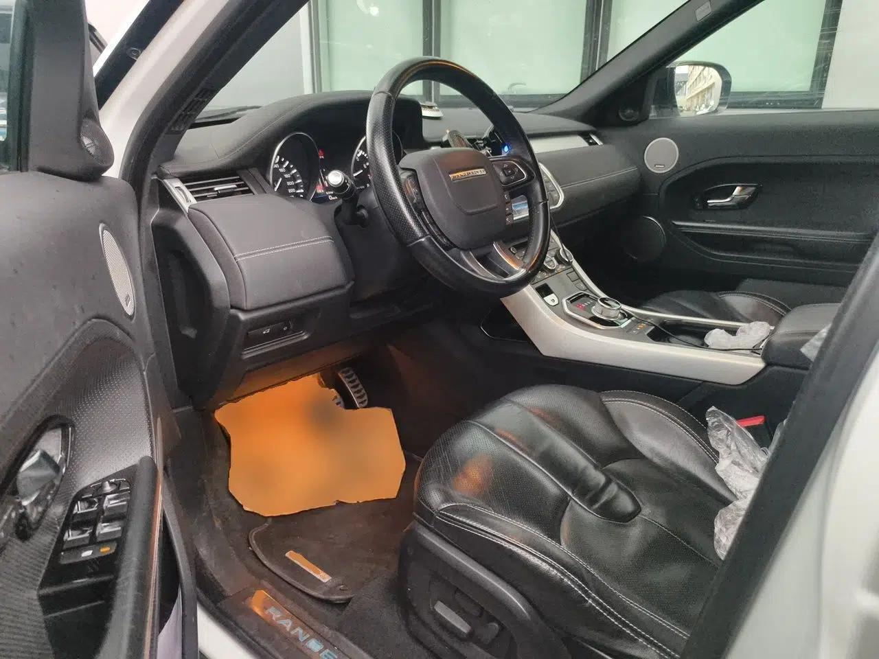 Land Rover Range Evoque 2012 2.0T 5-Door Ignite Edition — миниатюра 16