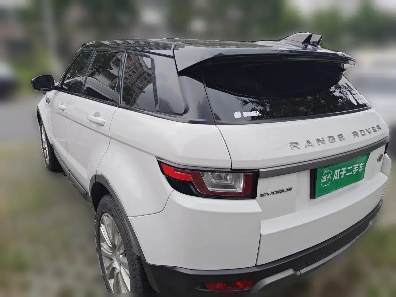 Land Rover Range Evoque 2018 240PS PURE Style Edition — миниатюра 4