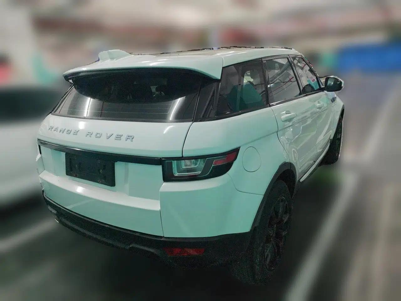 Land Rover Range Evoque 2018 240PS PURE Style Edition — миниатюра 6