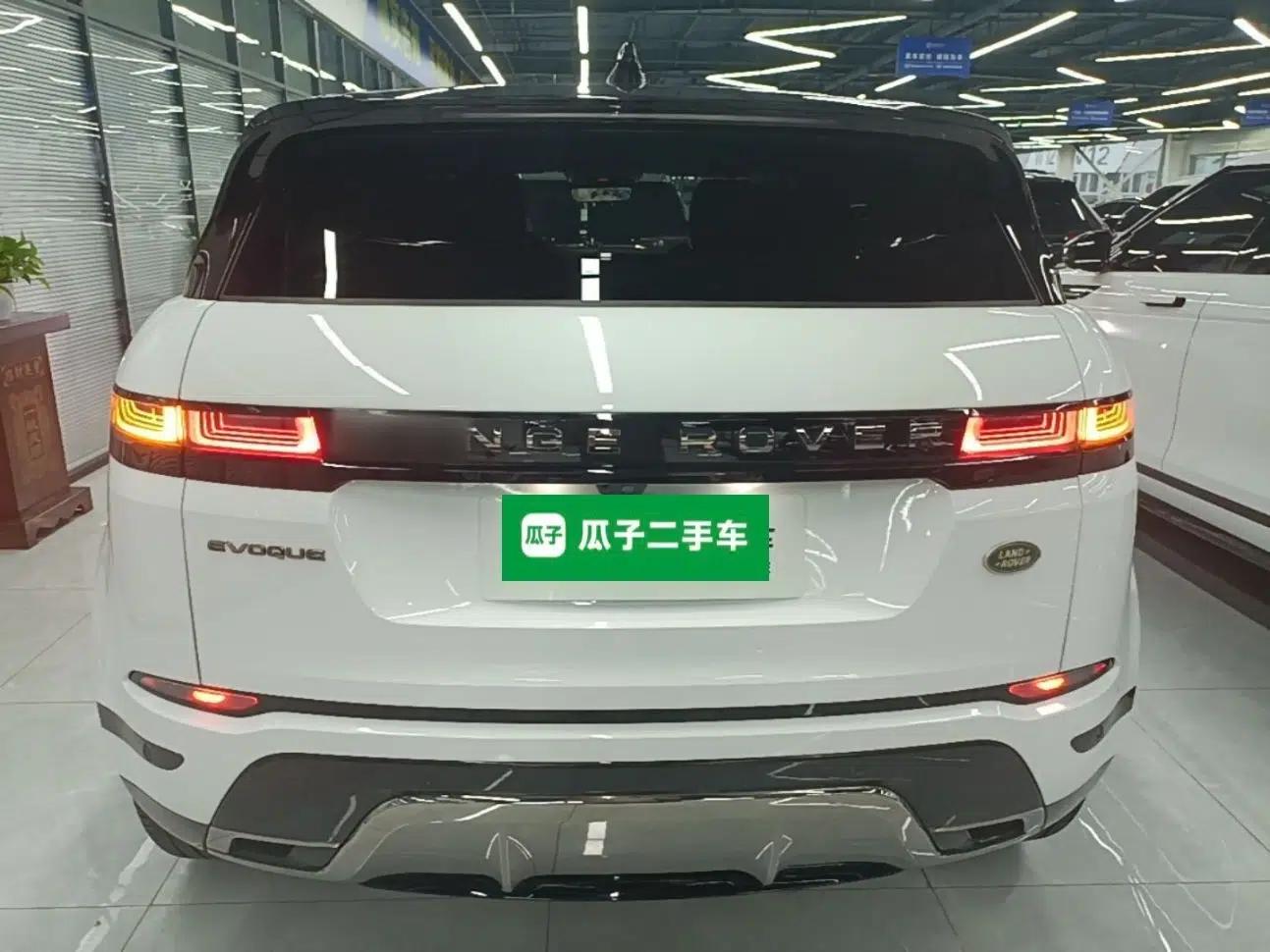 Land Rover Range Evoque 2023 Aurora L 249 PS Luxury Edition — миниатюра 5