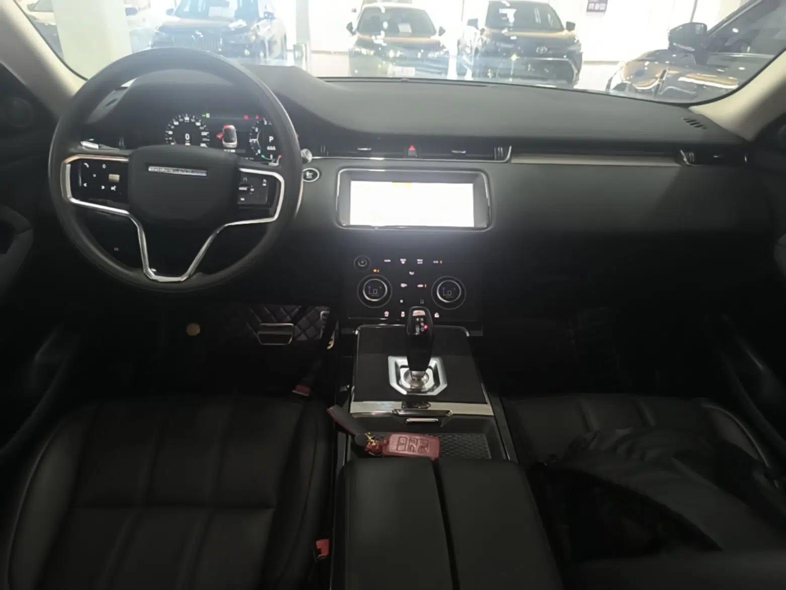 Land Rover Range Evoque 2021 Range Rover Velar 249 PS R-Dynamic S Performance Edition — миниатюра 12