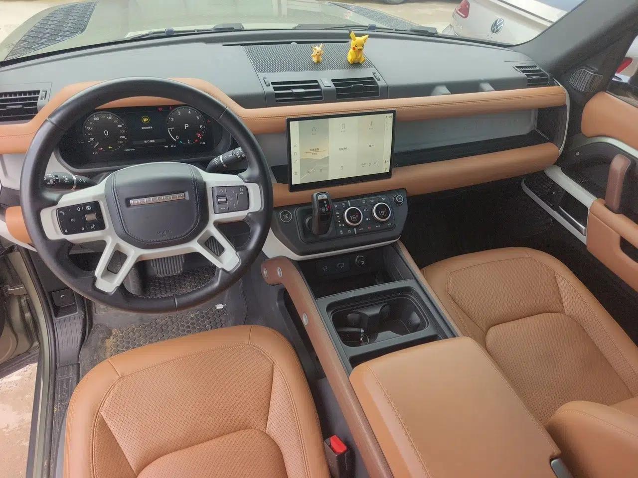 Land Rover Defender 2023 Facelift 110 3.0T P400 Dark Edition — миниатюра 9