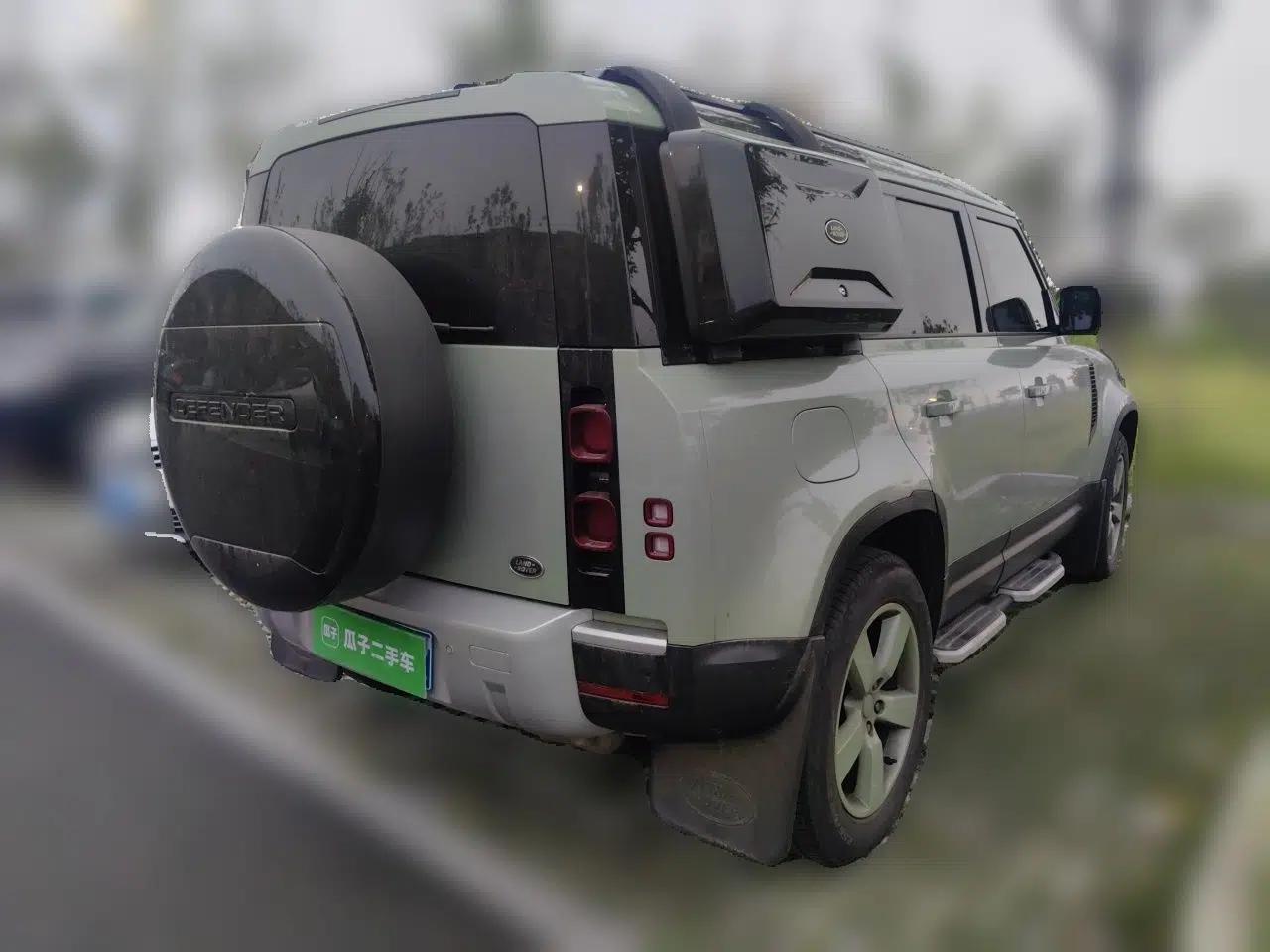 Land Rover Defender 2023 110 3.0T P400 75th Anniversary Legend Edition — миниатюра 6