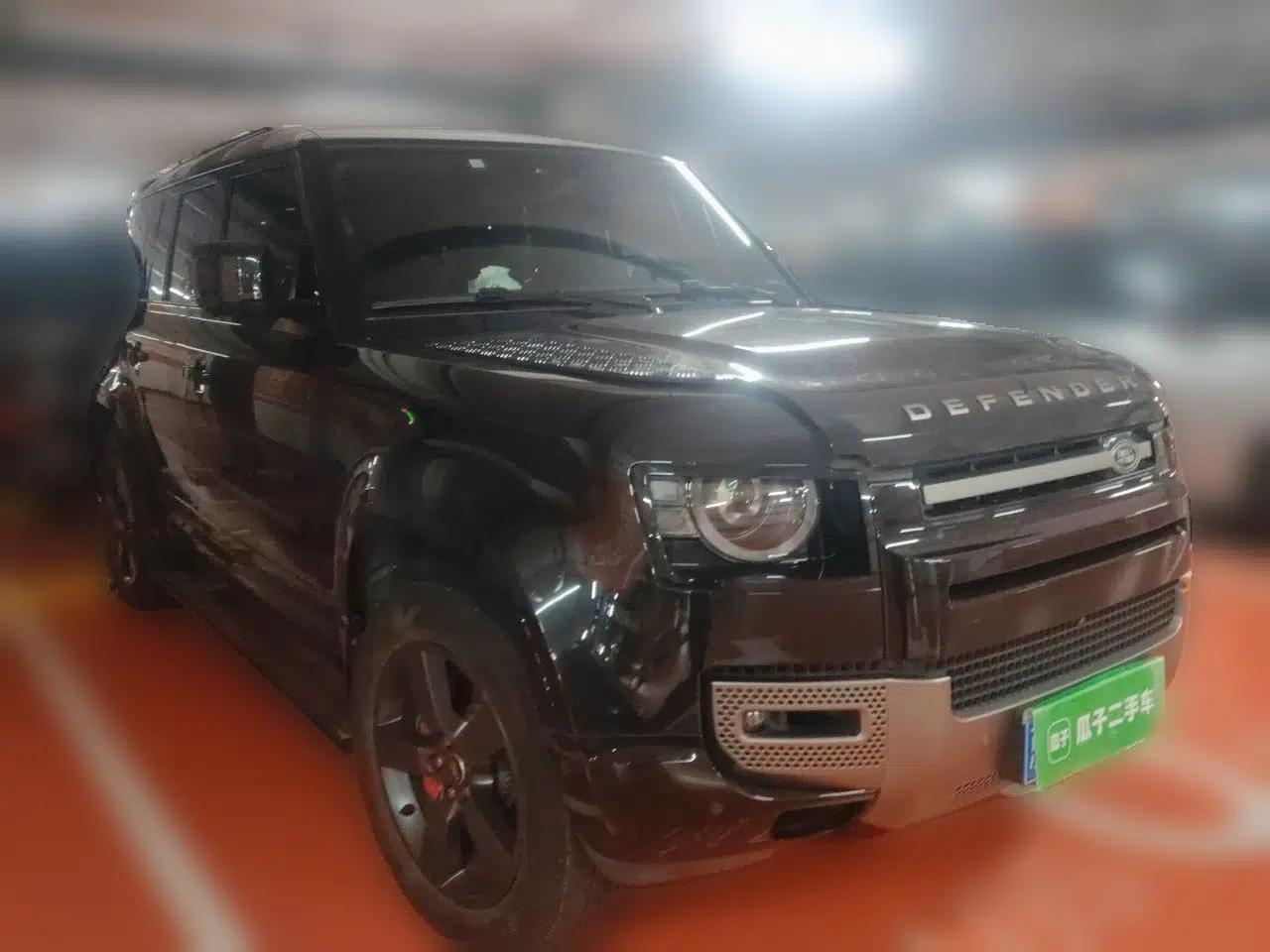 Land Rover Defender 2024 110 3.0T P400 X-DYNAMIC HSE — миниатюра 3