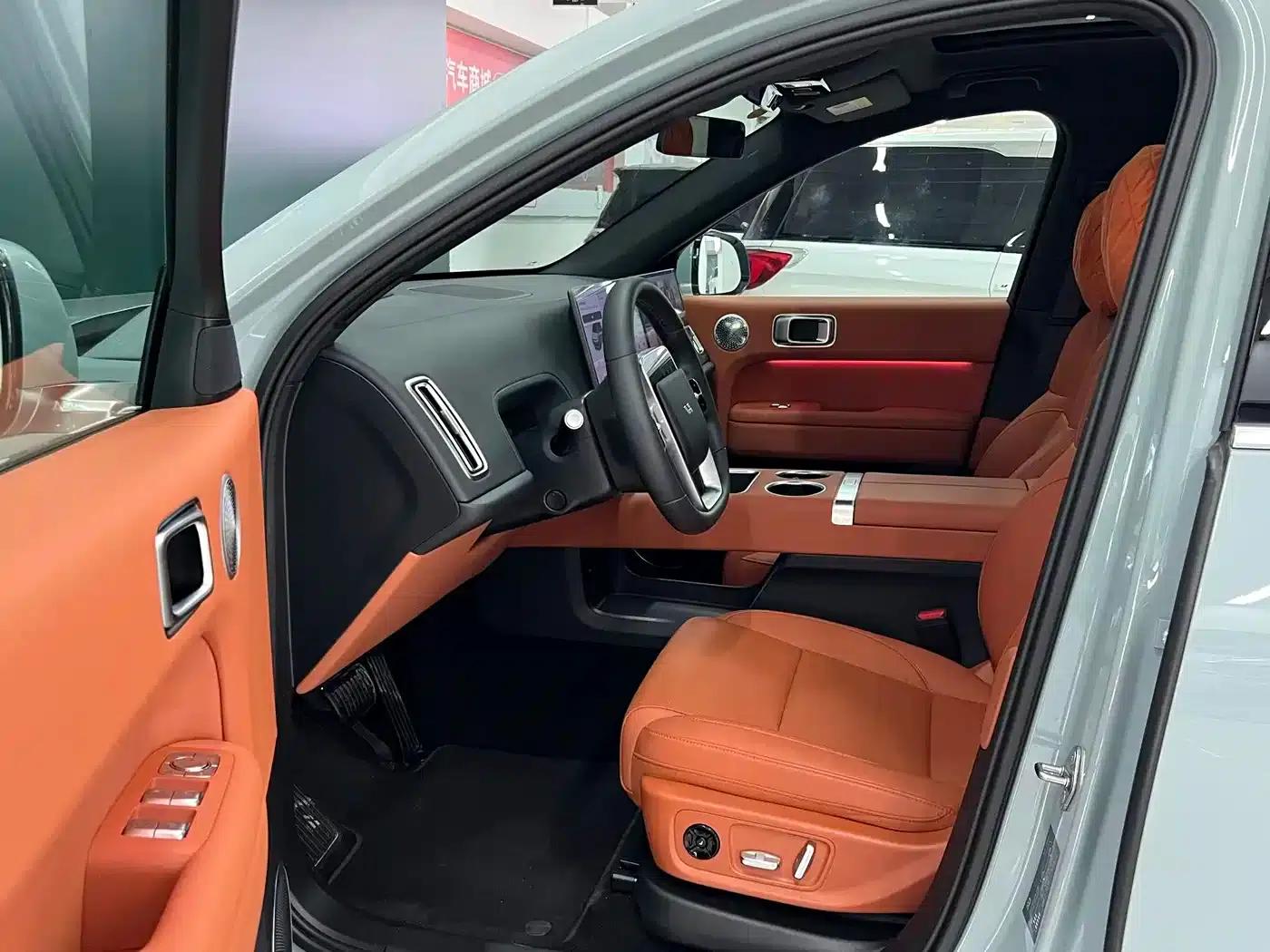 Li Auto L6 2025 Max Intelligent Renewal Edition — миниатюра 4