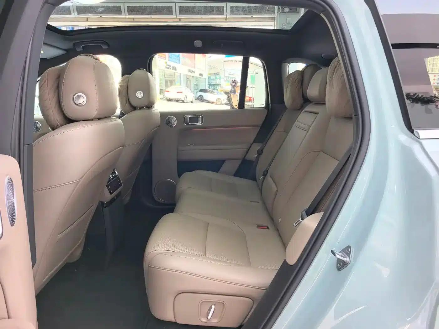 Li Auto L6 2025 Max Intelligent Renewal Edition — миниатюра 16