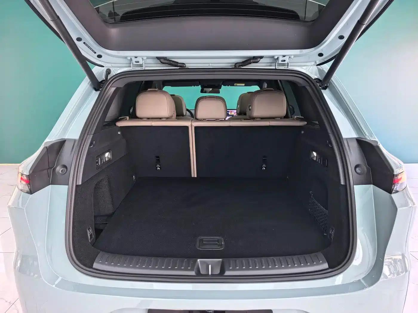 Li Auto L6 2025 Max Intelligent Renewal Edition — миниатюра 4