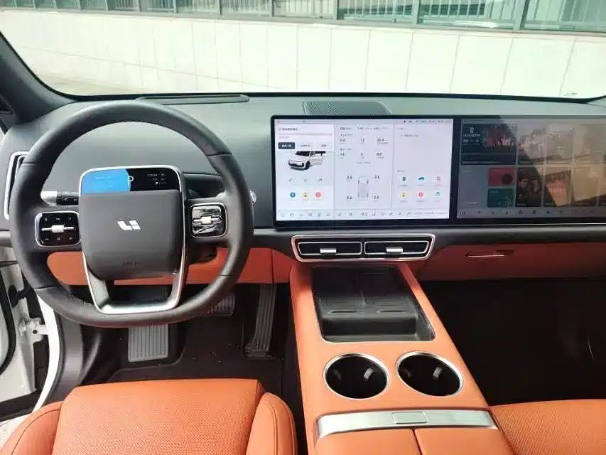 Li Auto L6 2025 Max Intelligent Renewal Edition — миниатюра 6