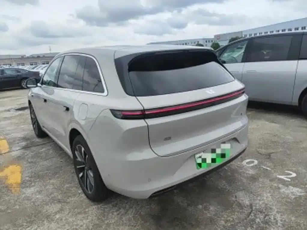 Li Auto L6 2025 Max Intelligent Renewal Edition — миниатюра 4