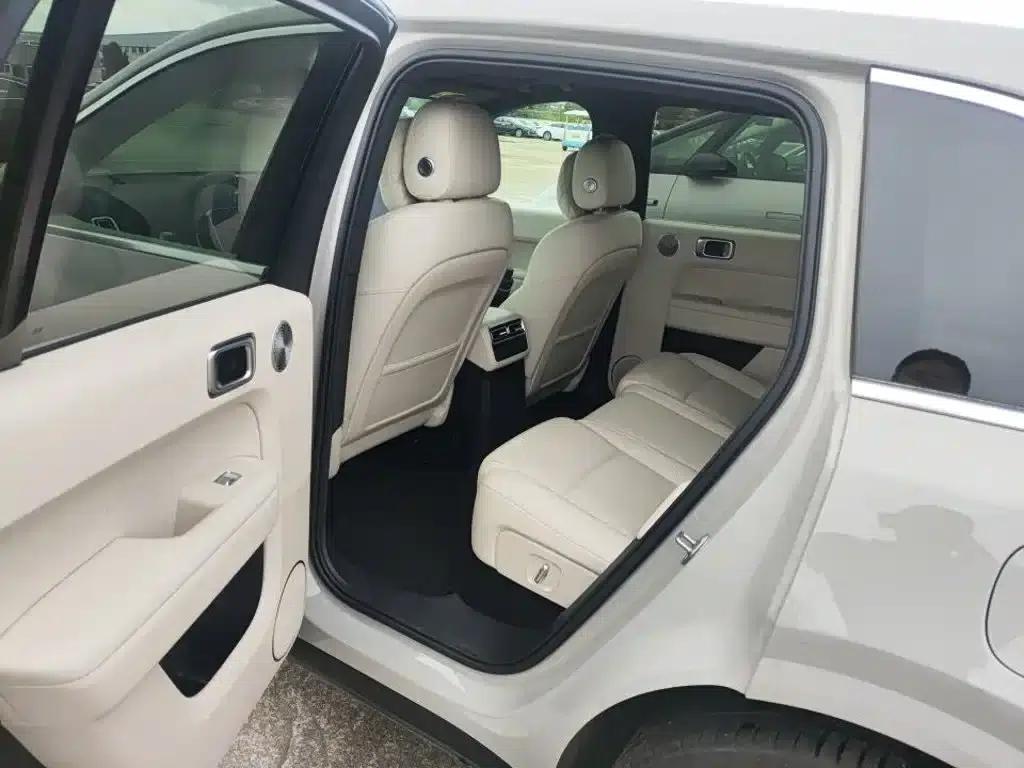 Li Auto L6 2025 Max Intelligent Renewal Edition — миниатюра 6
