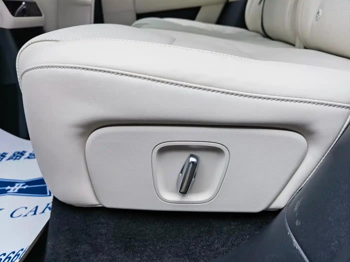 Li Auto L6 2024 Pro — миниатюра 16