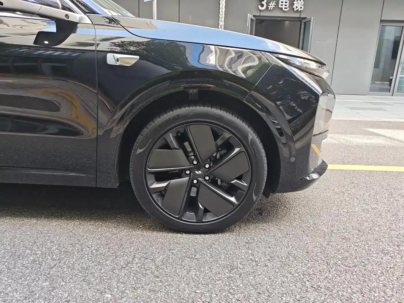 Li Auto L6 2024 Max — миниатюра 18
