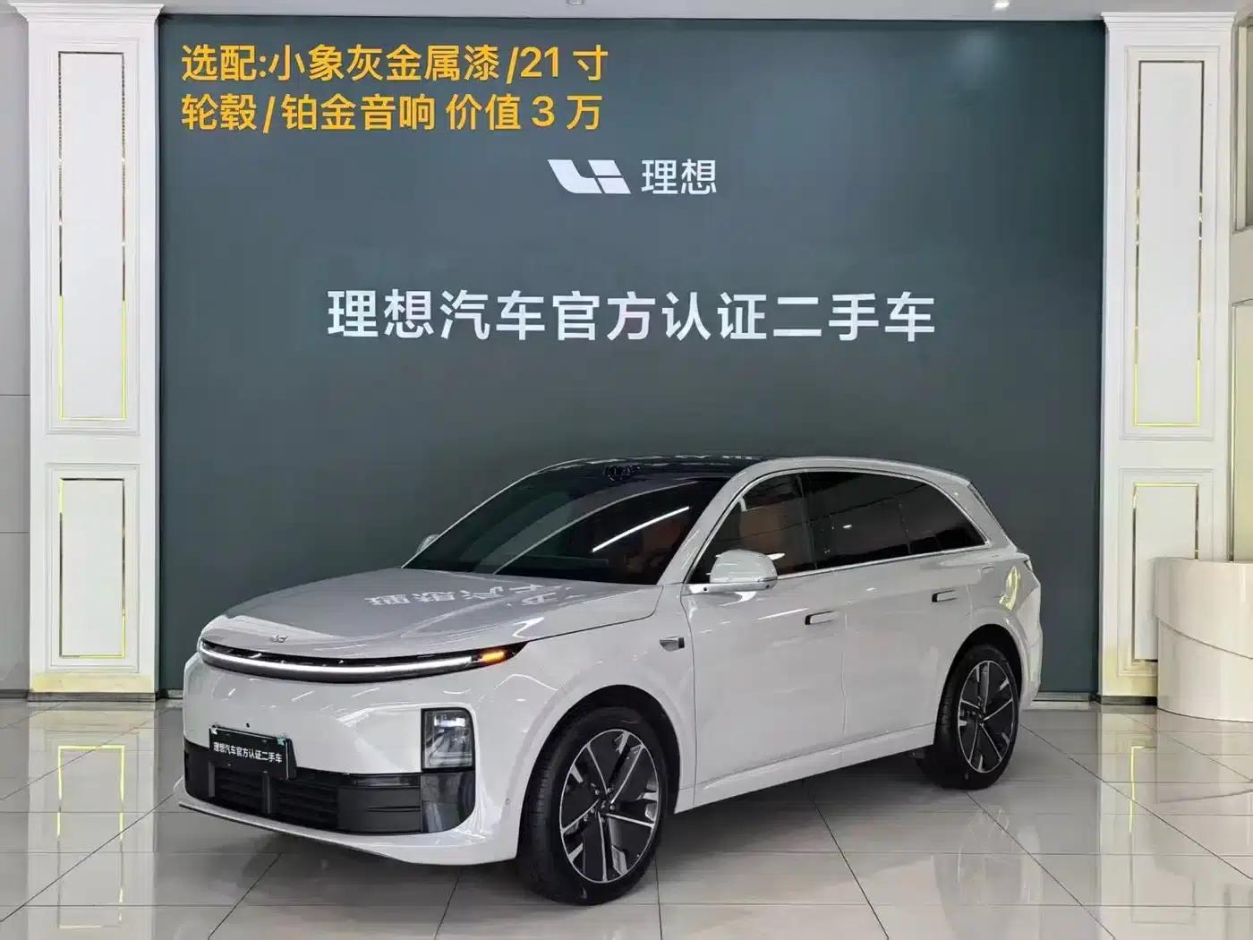 Li Auto L6 2025 Max Intelligent Renewal Edition — миниатюра 1