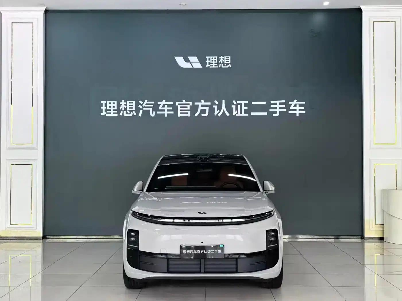 Li Auto L6 2025 Max Intelligent Renewal Edition — миниатюра 2