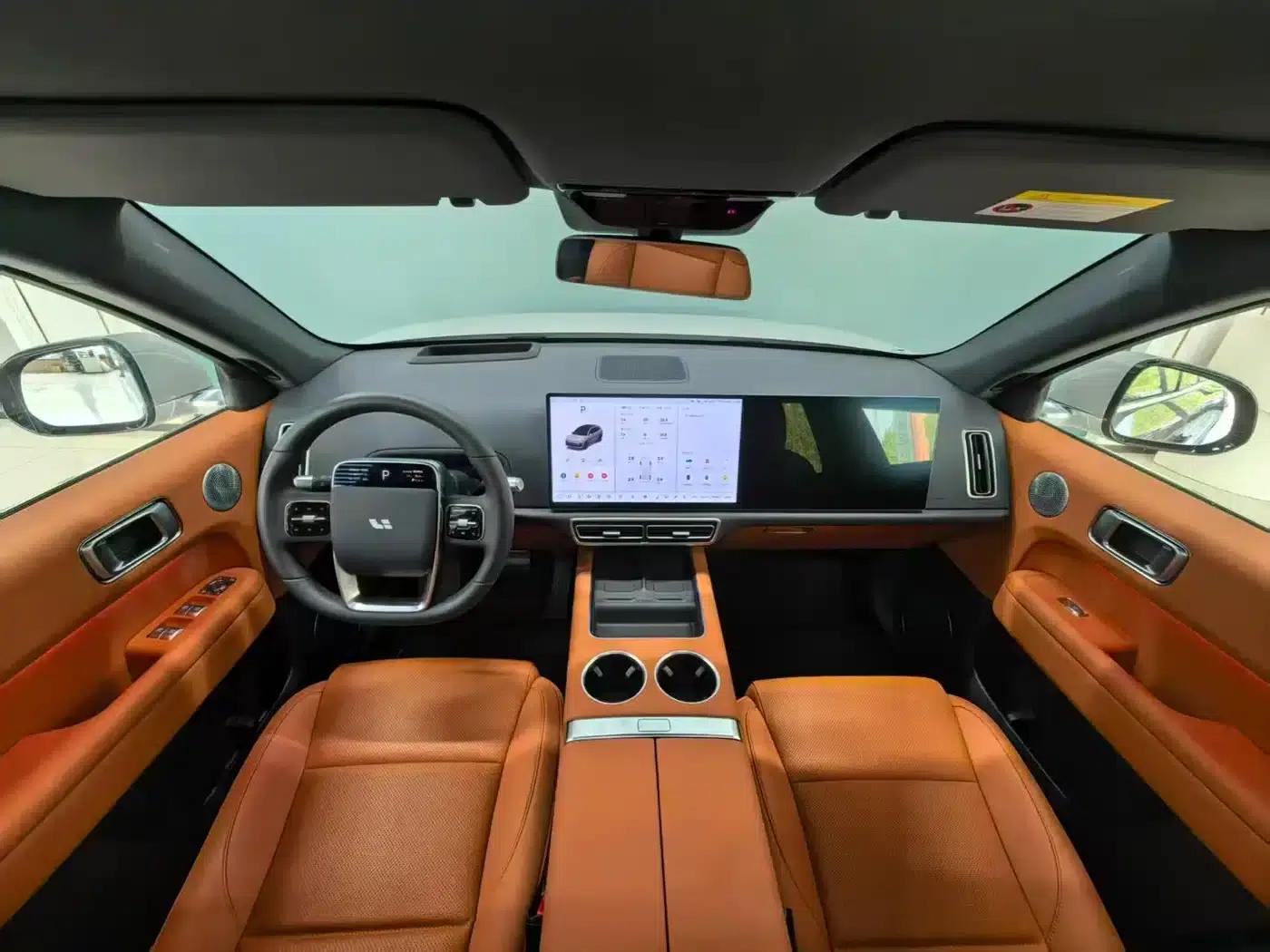 Li Auto L6 2025 Max Intelligent Renewal Edition — миниатюра 3