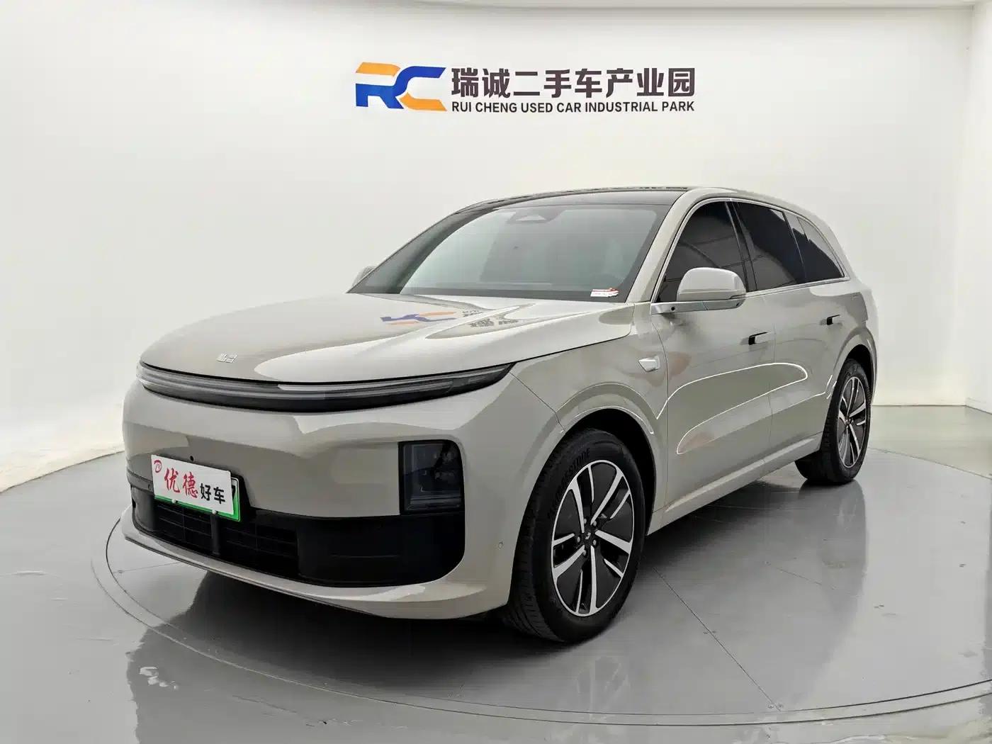 Li Auto L6 2024 Pro — миниатюра 1