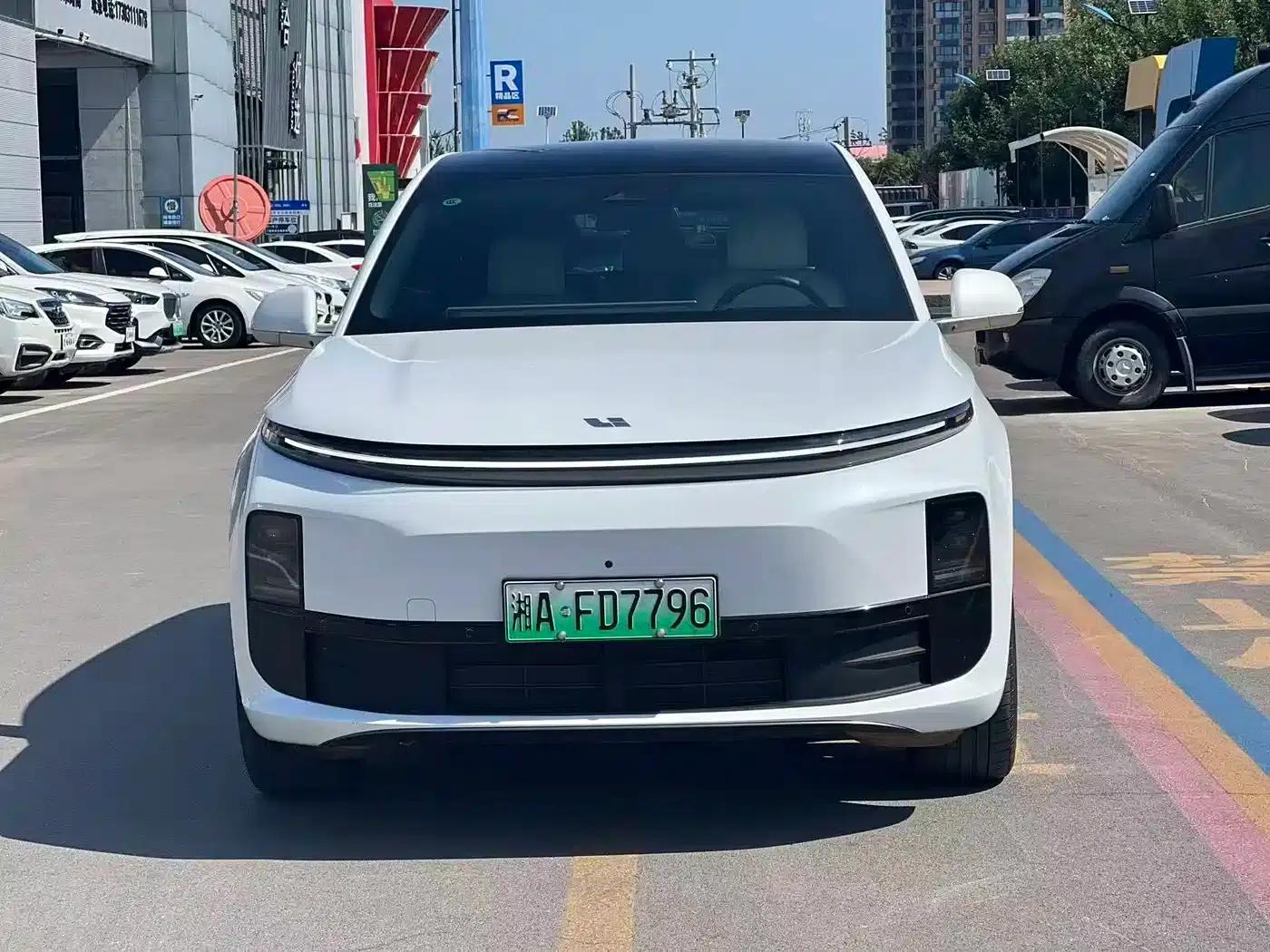 Li Auto L6 2024 Pro — миниатюра 3