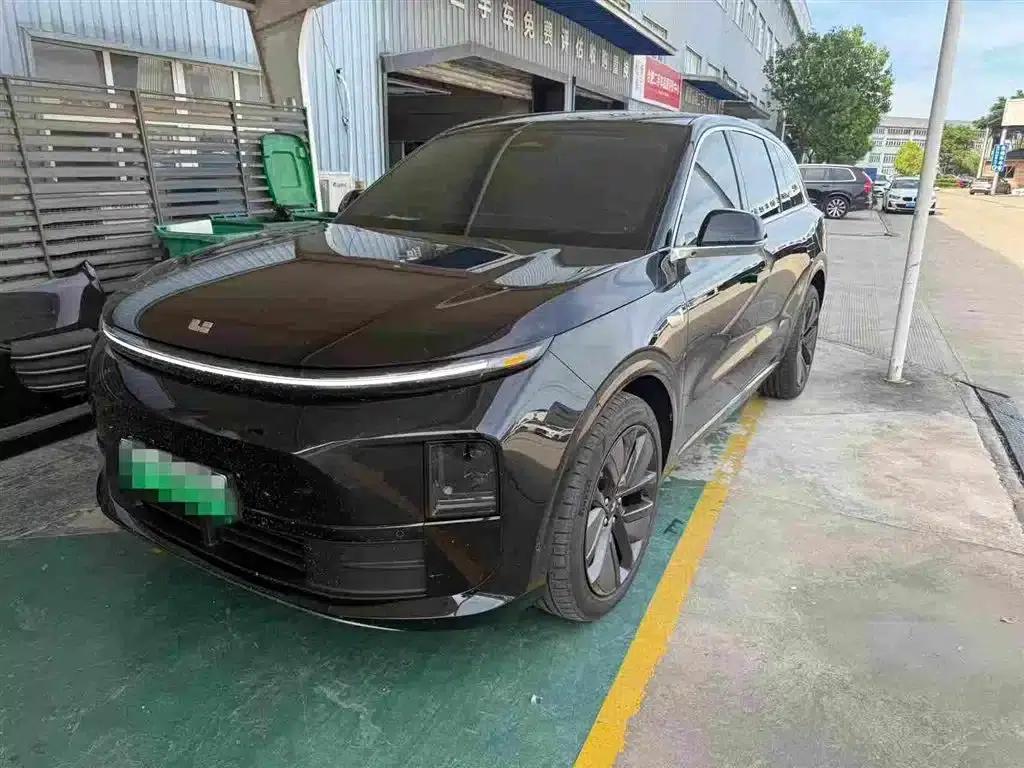 Li Auto L6 2024 Pro — миниатюра 1