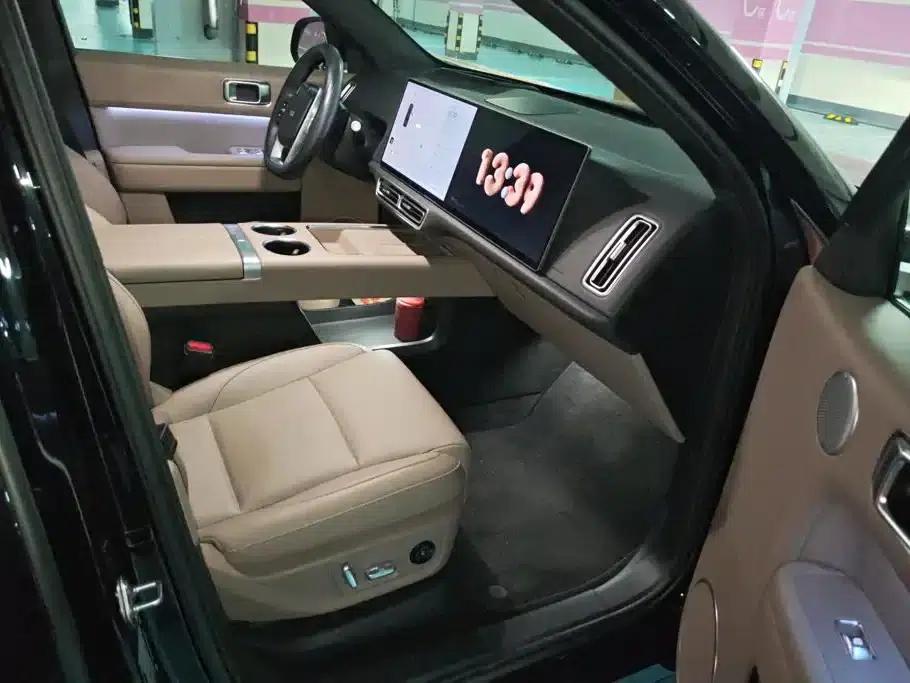 Li Auto L6 2025 Pro Smart Renewal Edition — миниатюра 8