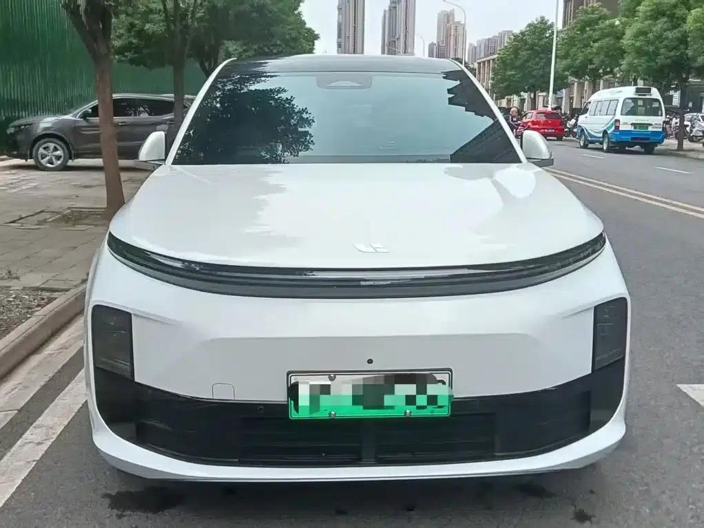 Li Auto L6 2024 Pro — миниатюра 2