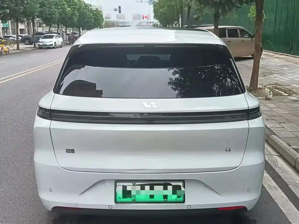Li Auto L6 2024 Pro — миниатюра 13
