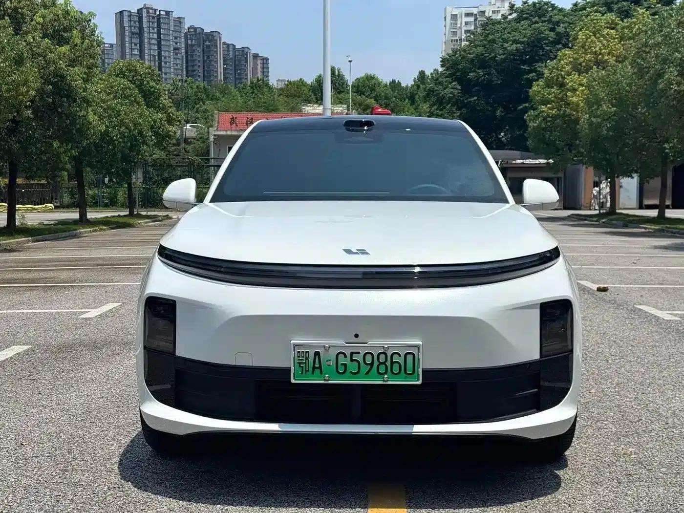 Li Auto L6 2025 Pro Smart Renewal Edition — миниатюра 1