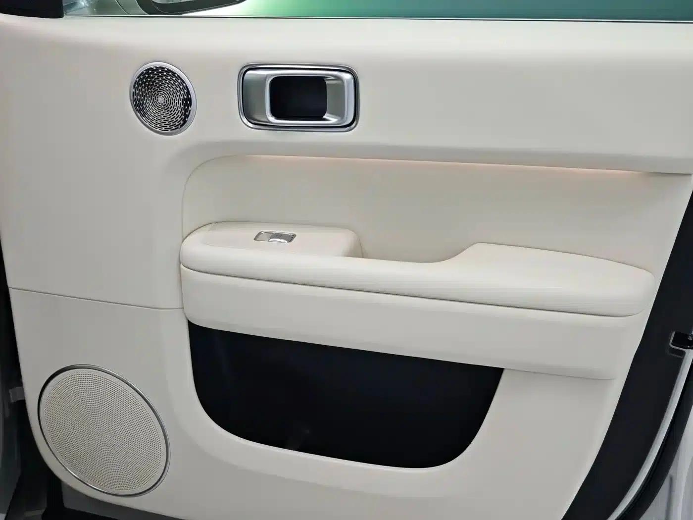 Li Auto L6 2025 Max Intelligent Renewal Edition — миниатюра 13