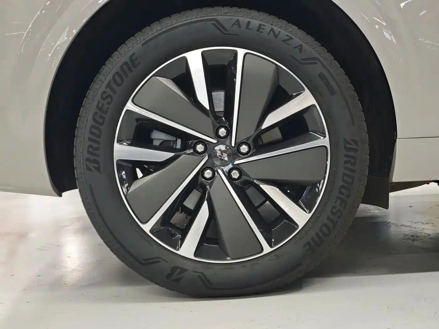 Li Auto L6 2025 Max Intelligent Renewal Edition — миниатюра 9