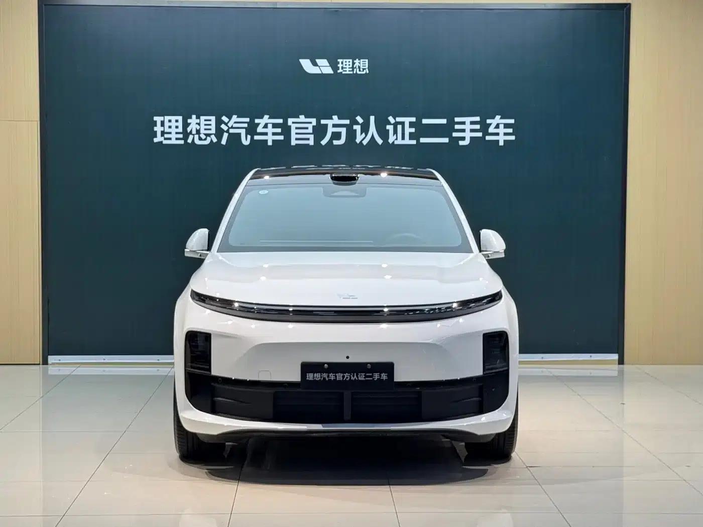 Li Auto L6 2025 Max Intelligent Renewal Edition — миниатюра 2