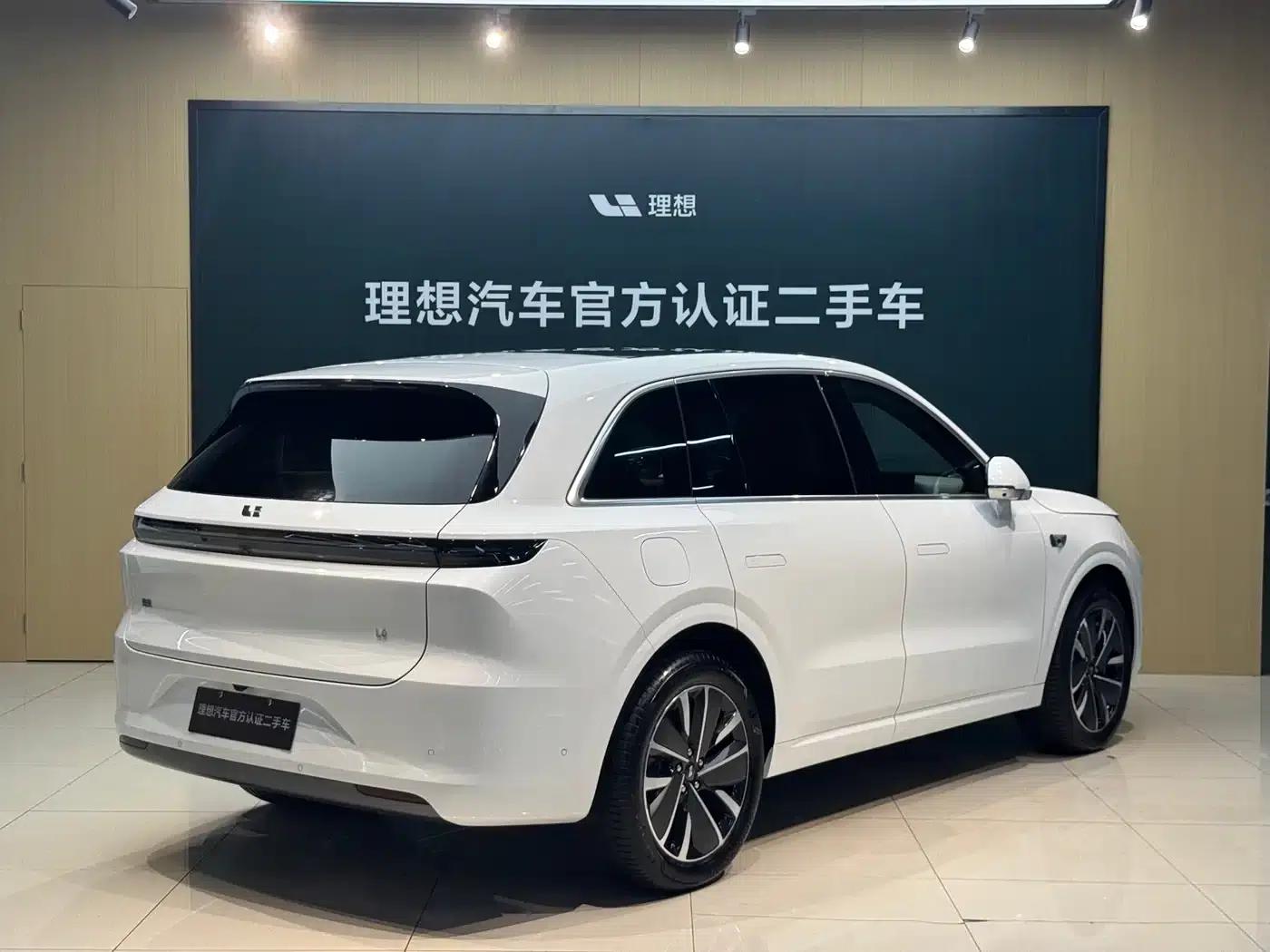 Li Auto L6 2025 Max Intelligent Renewal Edition — миниатюра 3