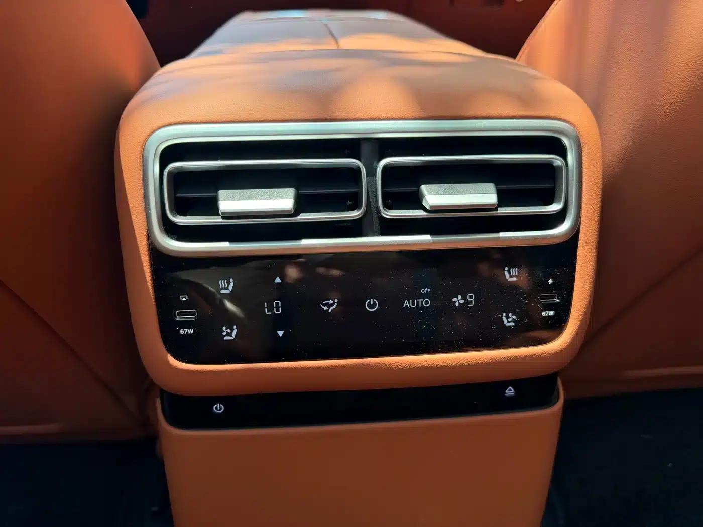Li Auto L6 2025 Max Intelligent Renewal Edition — миниатюра 11