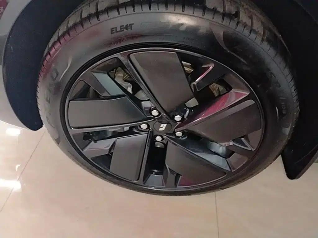 Li Auto L6 2025 Pro Smart Renewal Edition — миниатюра 23