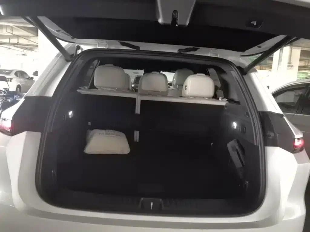 Li Auto L6 2024 Max — миниатюра 19
