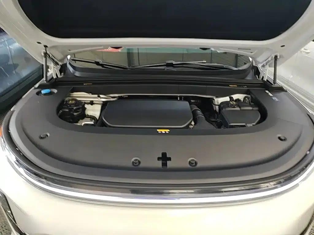 Li Auto L6 2024 Pro — миниатюра 20