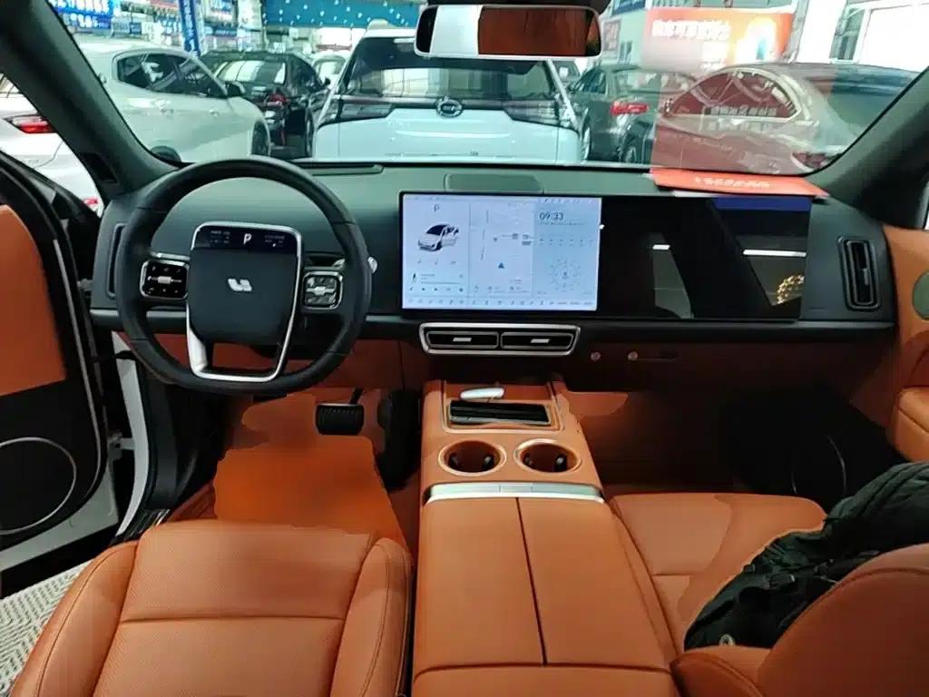 Li Auto L6 2024 Pro — миниатюра 10