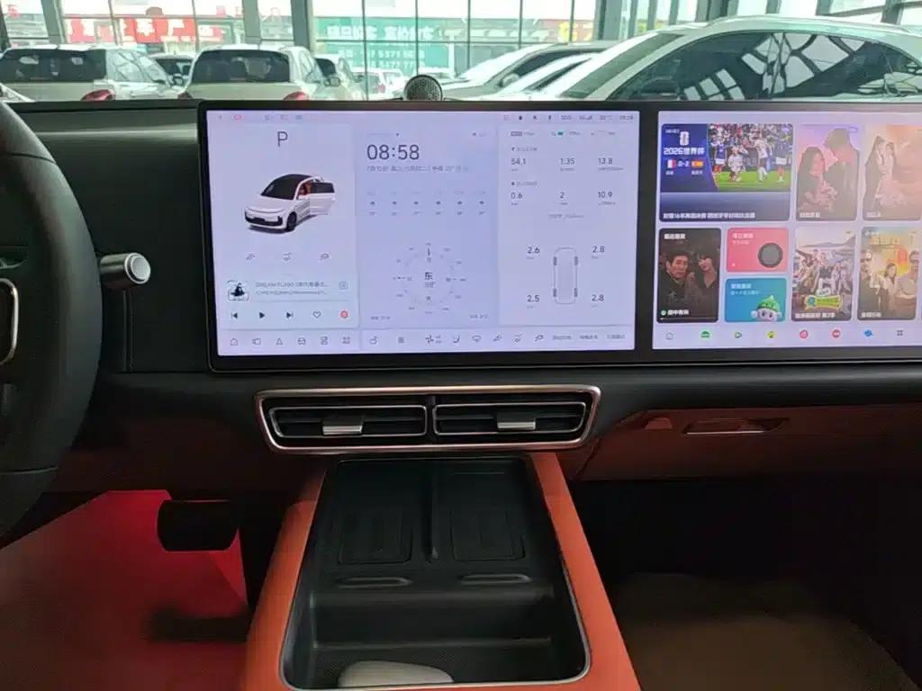 Li Auto L6 2024 Pro — миниатюра 13