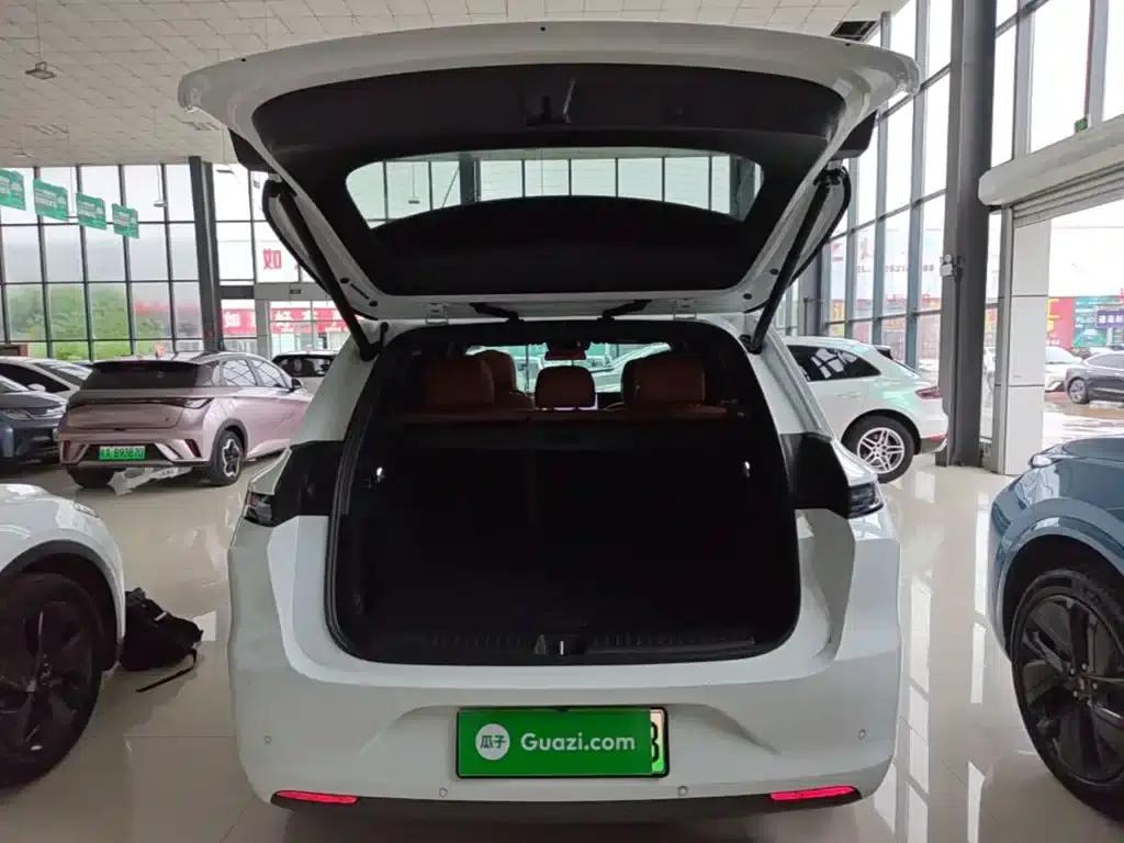 Li Auto L6 2024 Pro — миниатюра 19