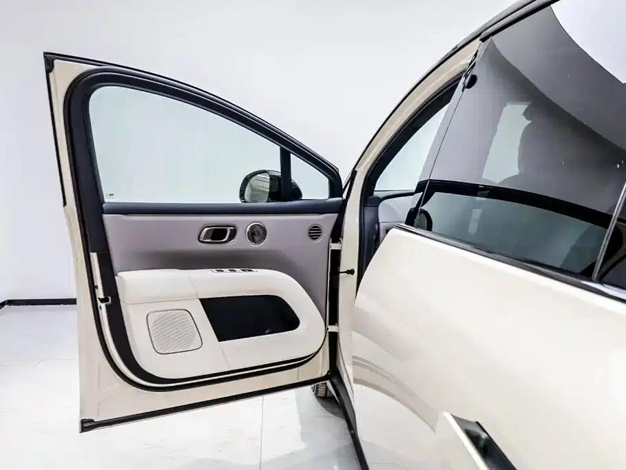 Li Auto i6 2025 AWD Standard Edition — миниатюра 8