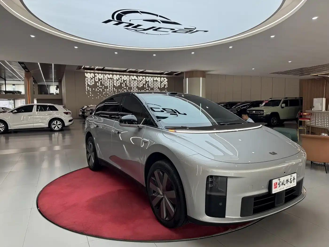 Li Auto i6 2025 AWD Standard Edition — миниатюра 3