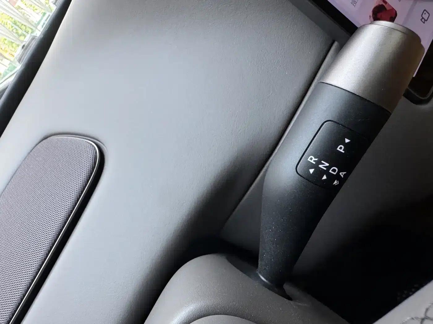 Li Auto i6 2025 AWD Standard Edition — миниатюра 28