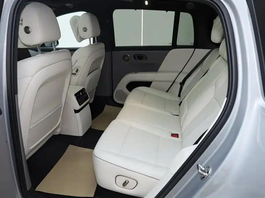 Li Auto i6 2025 AWD Standard Edition — миниатюра 14