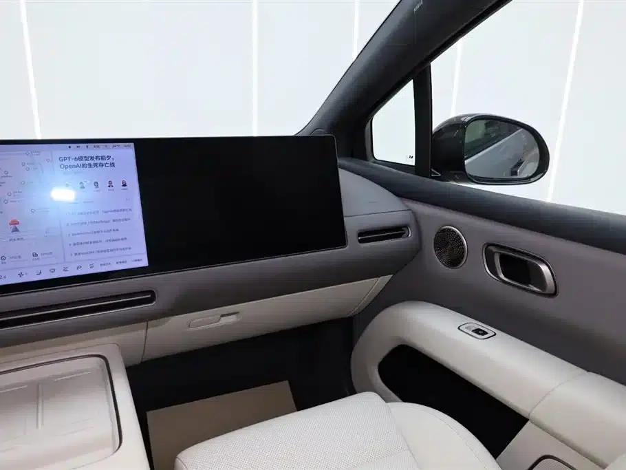 Li Auto i6 2025 AWD Standard Edition — миниатюра 26