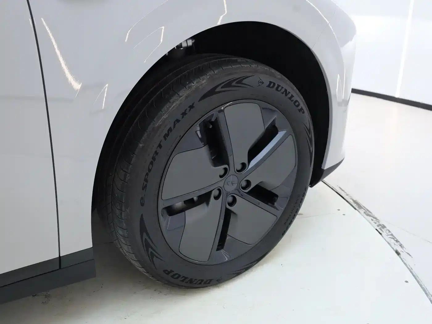 Li Auto i6 2025 Two-Wheel Drive Standard Edition — миниатюра 11