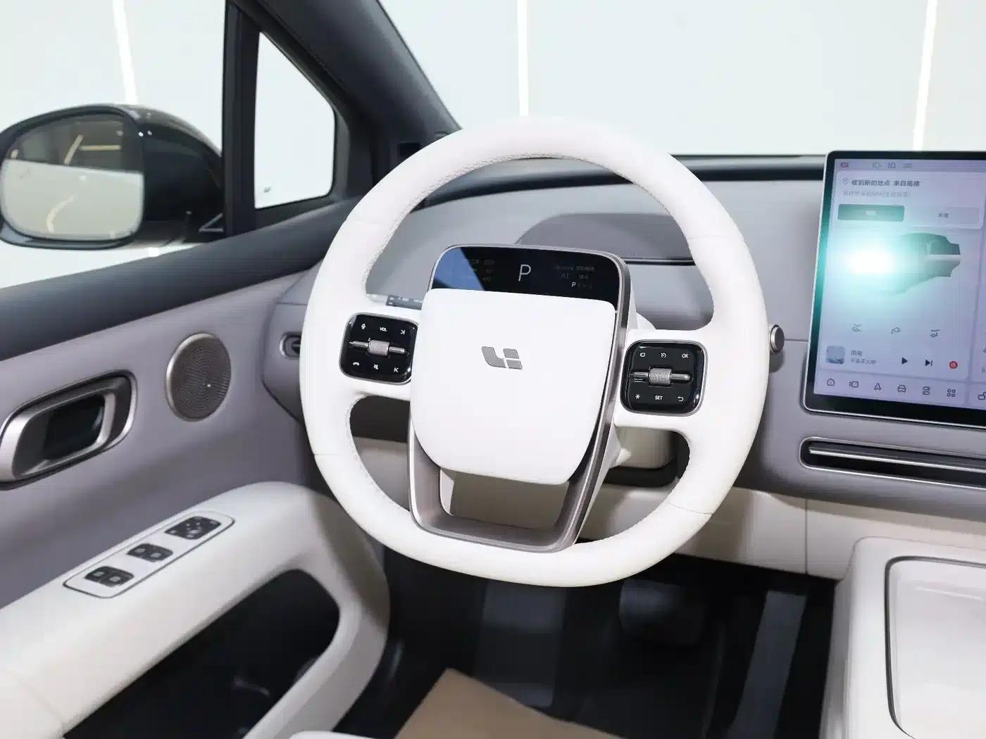 Li Auto i6 2025 Two-Wheel Drive Standard Edition — миниатюра 13