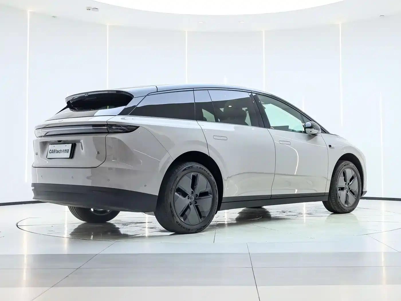 Li Auto i6 2025 Two-Wheel Drive Standard Edition — миниатюра 24