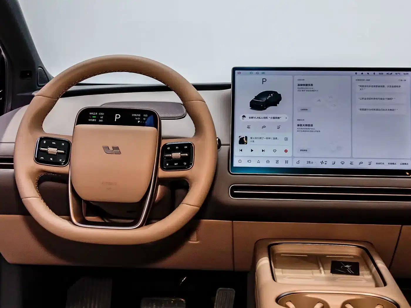 Li Auto i6 2025 Two-Wheel Drive Standard Edition — миниатюра 30